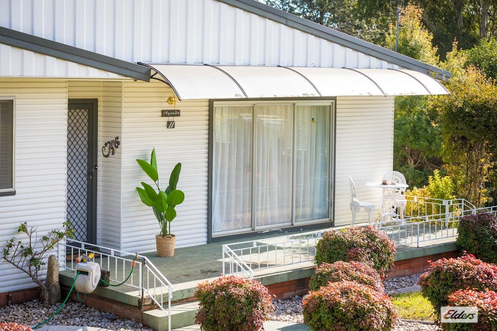 11 Meringo Street, Bega, NSW, 2550 - Image 3