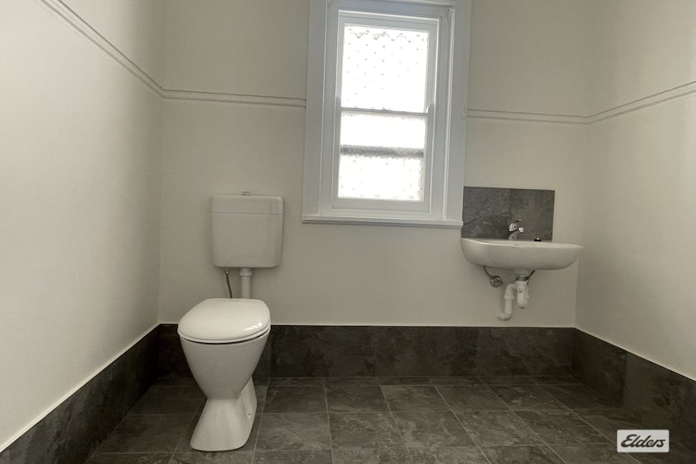 88 Auckland Street, Bega, NSW, 2550 - Image 8