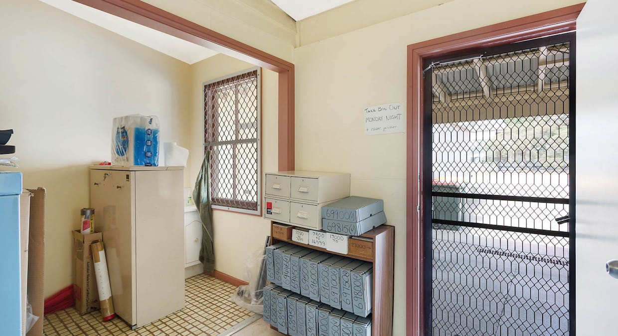 10 Canning Street, Bega, NSW, 2550 - Image 16