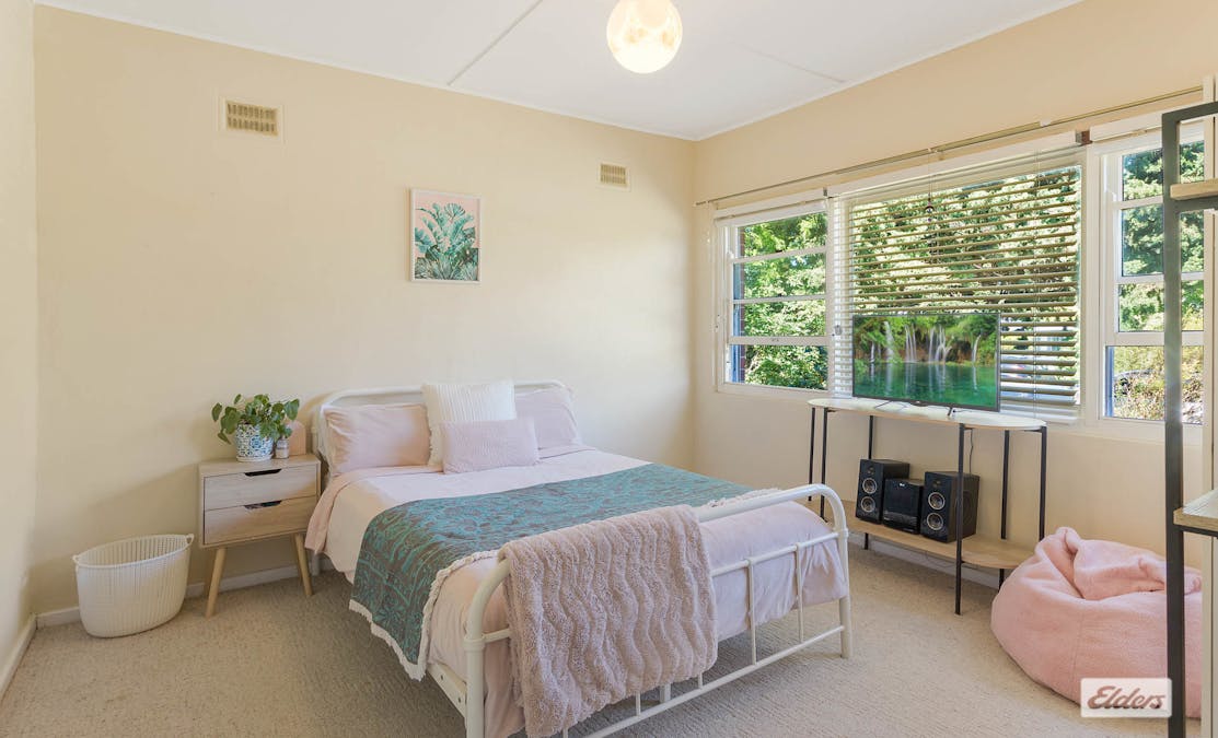 8 Meringo Street, Bega, NSW, 2550 - Image 16