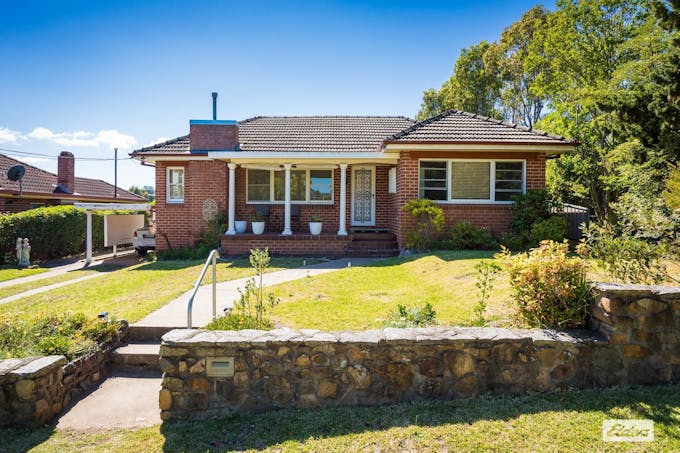 8 Meringo Street, Bega, NSW, 2550 - Image 1