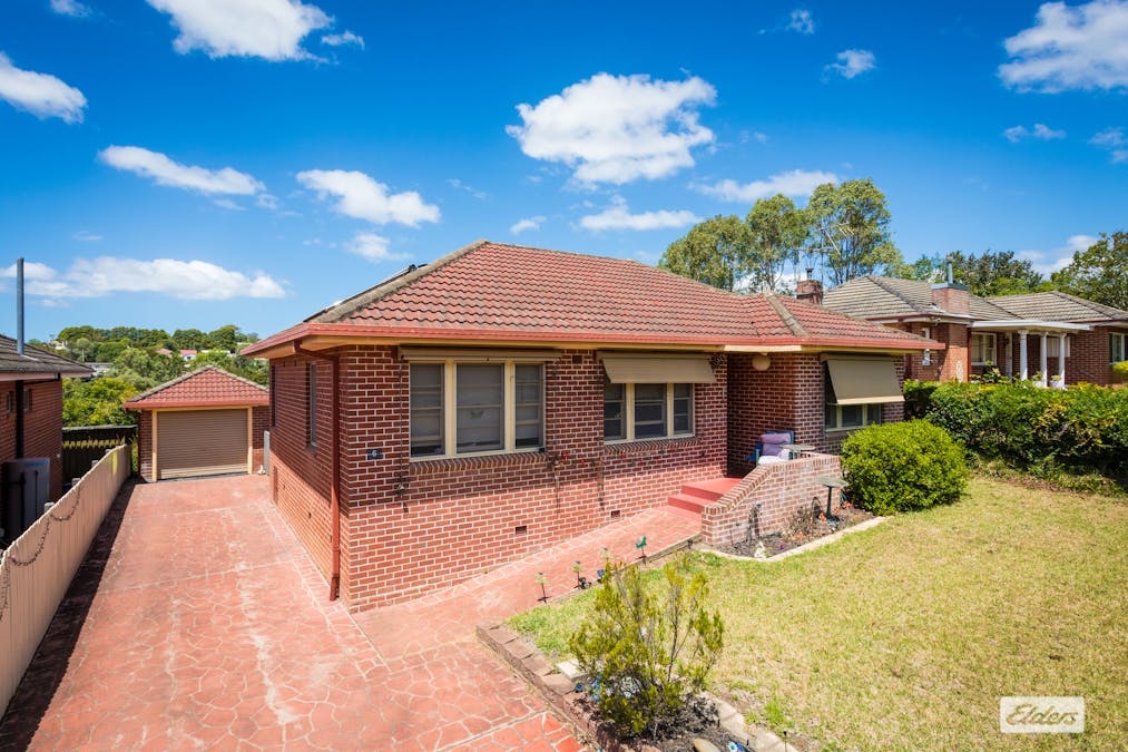 6 Meringo Street, Bega, NSW, 2550 - Image 1