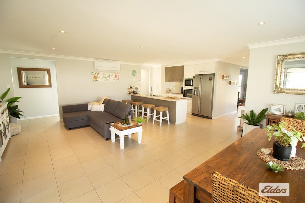 10 Malabar Drive, Forest Hill, QLD, 4342 - Image 5