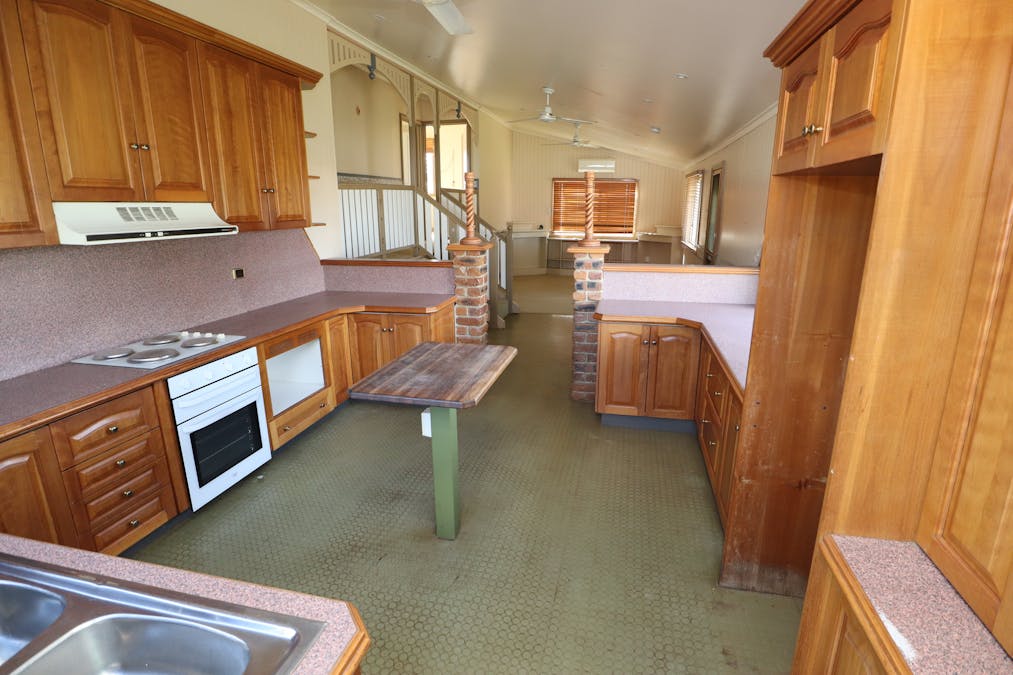 43 Vaux Street, Laidley, QLD, 4341 - Image 2