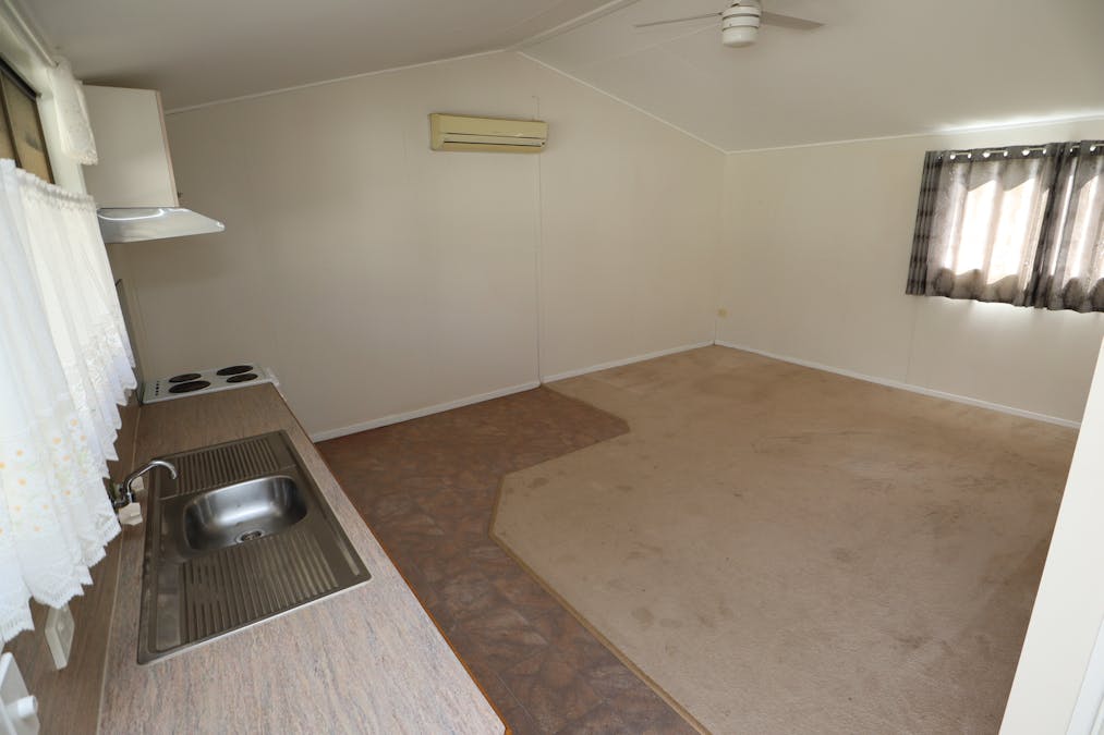 43 Vaux Street, Laidley, QLD, 4341 - Image 17