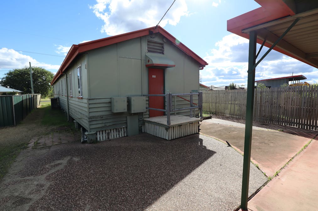 43 Vaux Street, Laidley, QLD, 4341 - Image 12