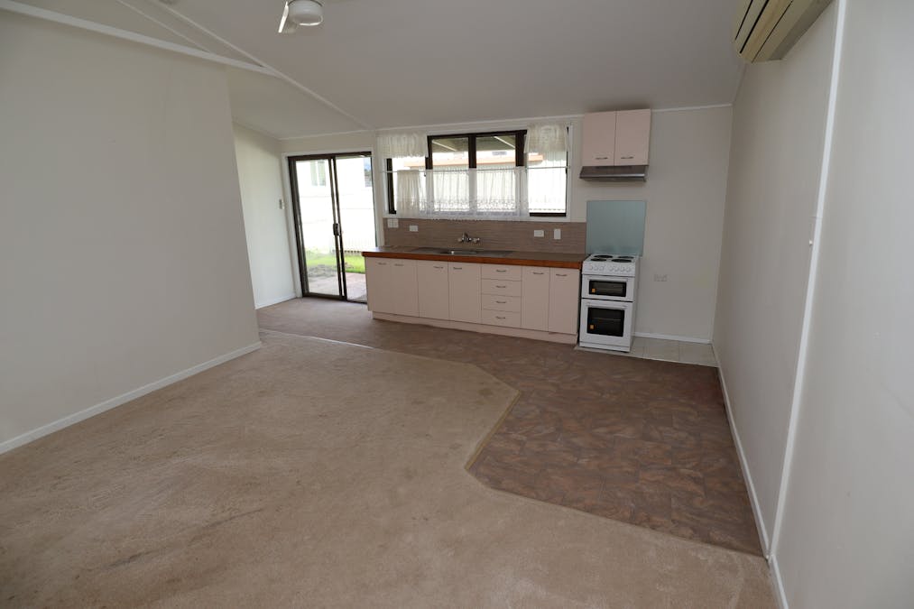 43 Vaux Street, Laidley, QLD, 4341 - Image 15
