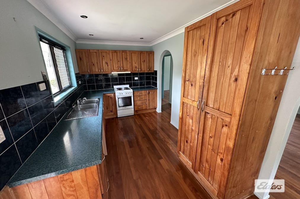 11 Australia Ii Drive, Kensington Grove, QLD, 4341 - Image 4