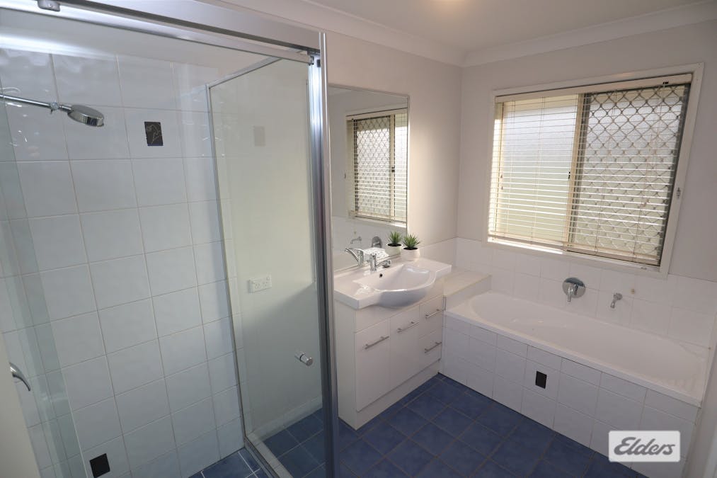 60 Australia Ii Drive, Kensington Grove, QLD, 4341 - Image 4