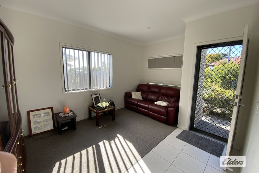 1&2/73 Cooper Street, Laidley, QLD, 4341 - Image 4