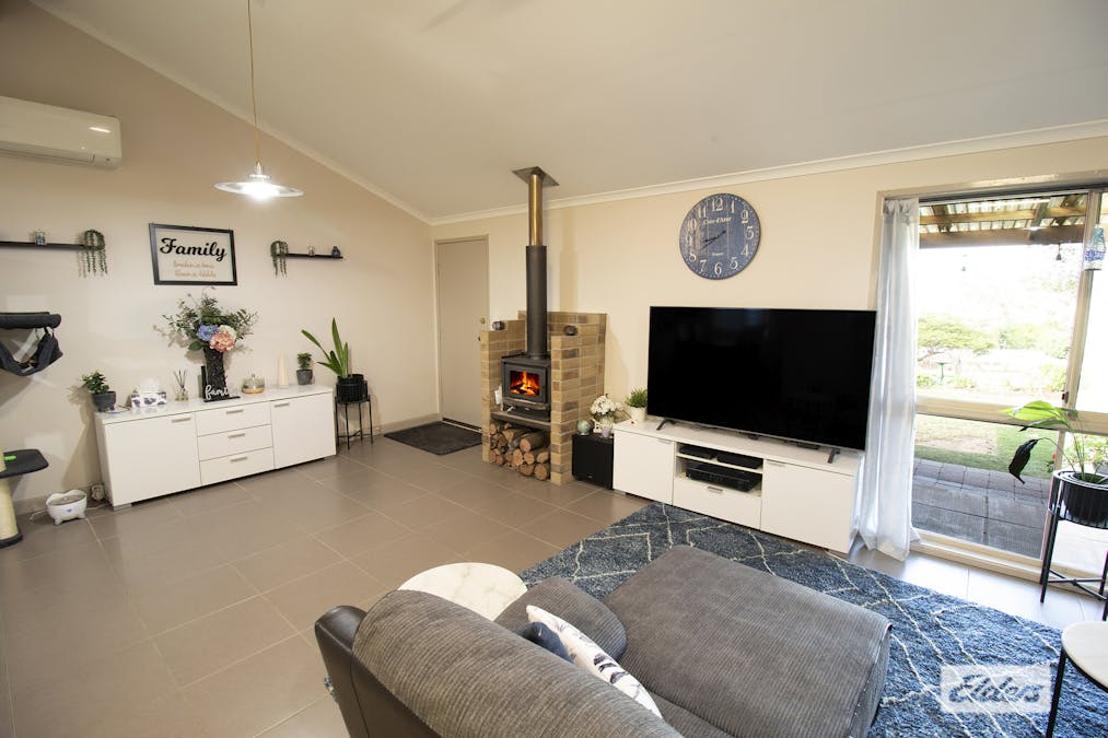 12 Mallard Court, Laidley Heights, QLD, 4341 Sold Elders Real Estate