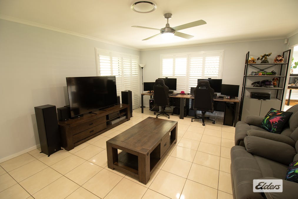 8 Fernrow Drive, Plainland, QLD, 4341 - Image 8