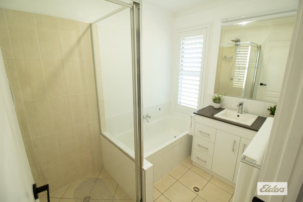 8 Fernrow Drive, Plainland, QLD, 4341 - Image 13