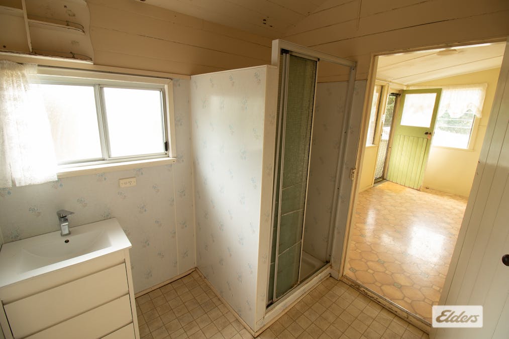 72 Drayton Street, Laidley, QLD, 4341 - Image 13