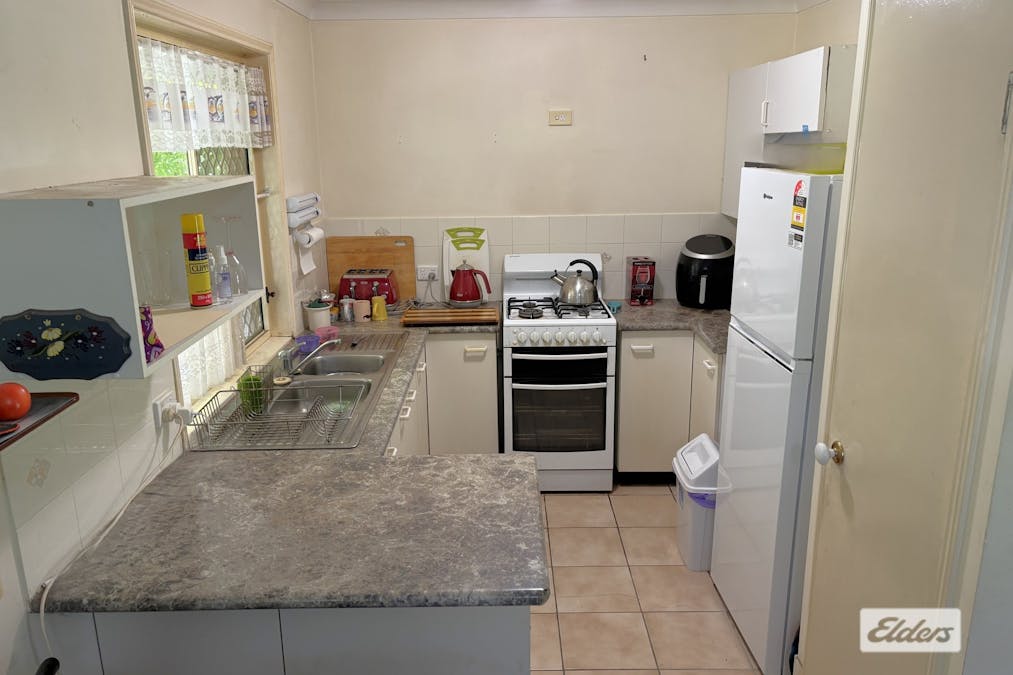 13 Benjamin Court, Regency Downs, QLD, 4341 - Image 2