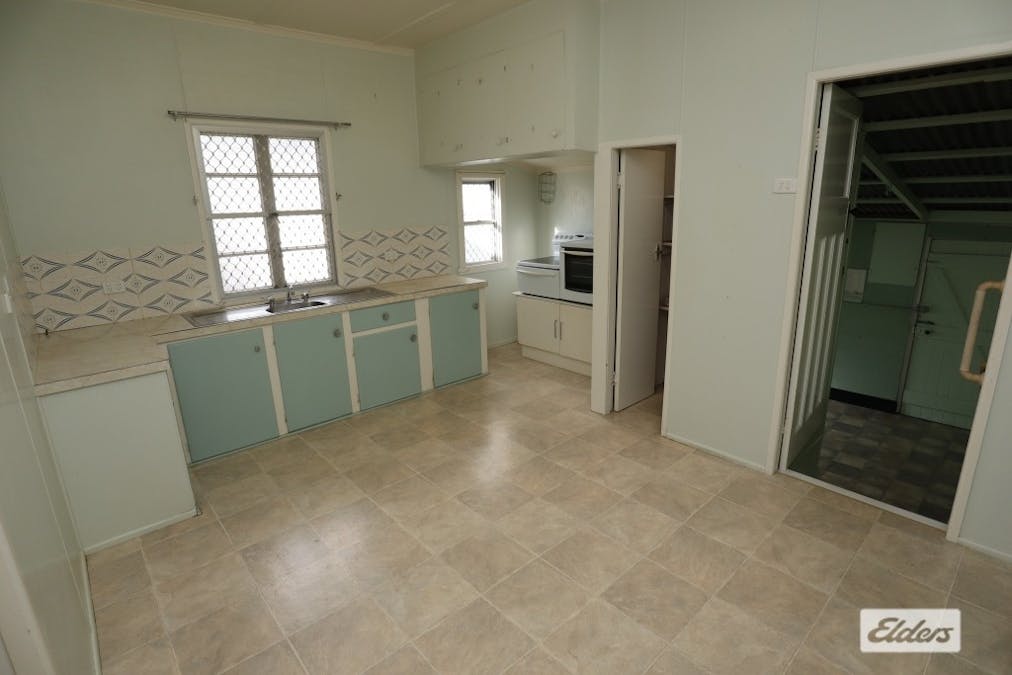 20 Vaux Street, Laidley, QLD, 4341 - Image 2
