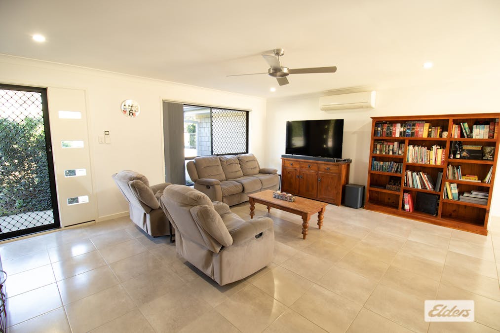 10 Hanlon Court, Laidley Heights, QLD, 4341 - Image 3