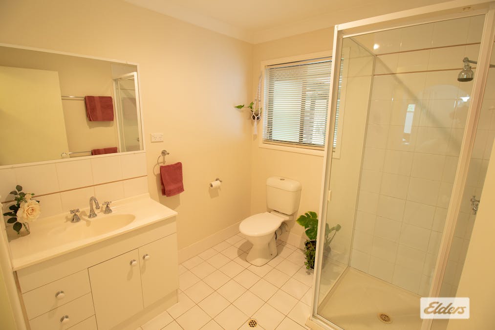 8 Wheatley Court, Regency Downs, QLD, 4341 - Image 10