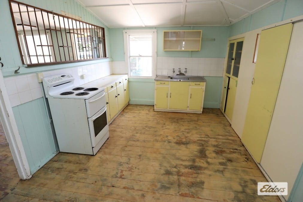 49 Hayes Street, Laidley, QLD, 4341 - Image 2