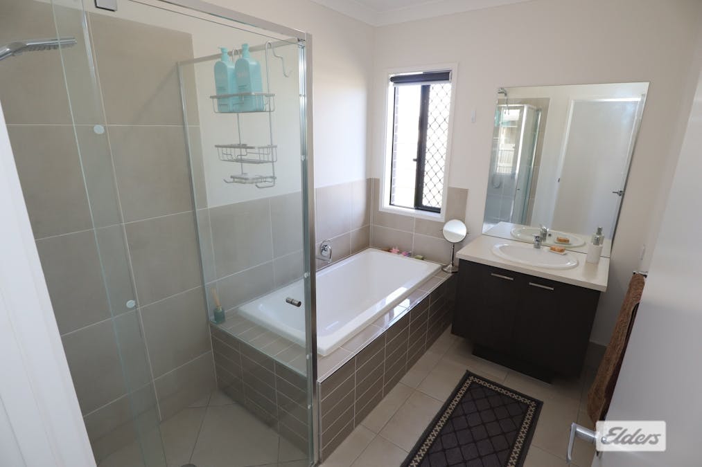 79 Cooper Street, Laidley, QLD, 4341 - Image 13