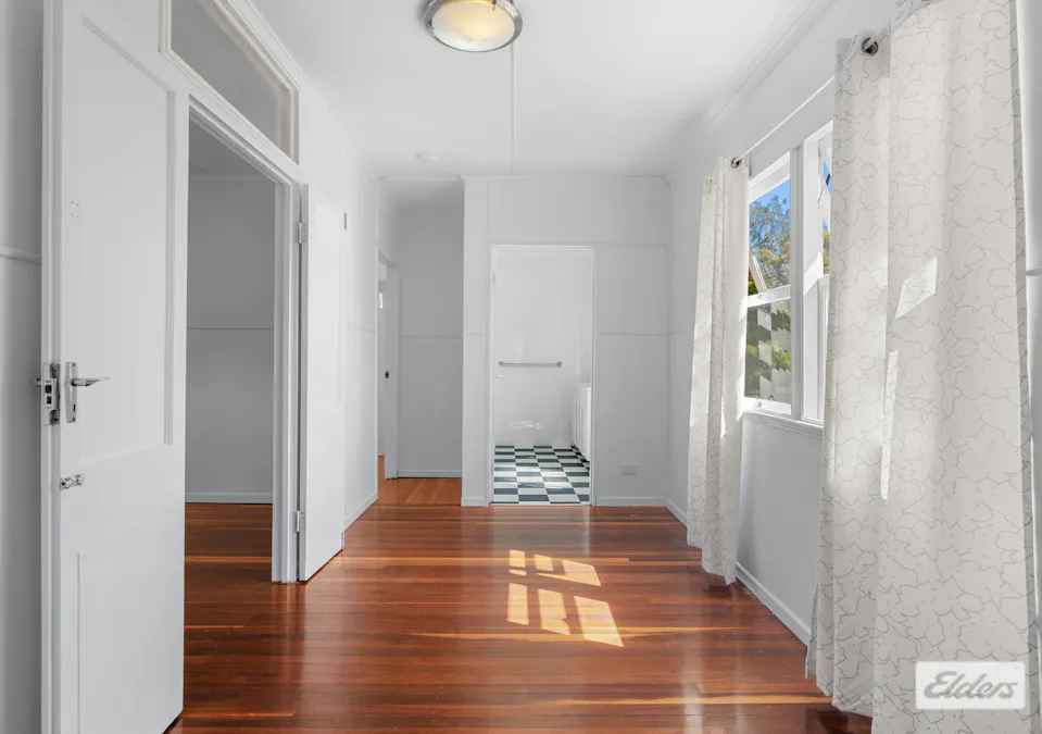 15 Summer Street, Laidley, QLD, 4341 - Image 12