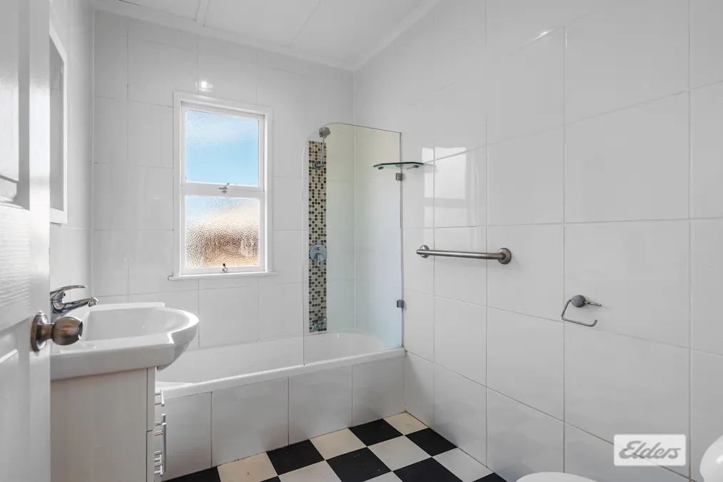 15 Summer Street, Laidley, QLD, 4341 - Image 4