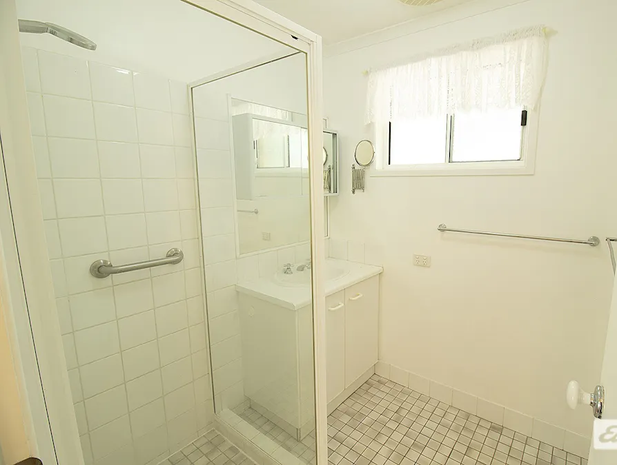 101 Lakes Drive, Laidley Heights, QLD, 4341 - Image 5