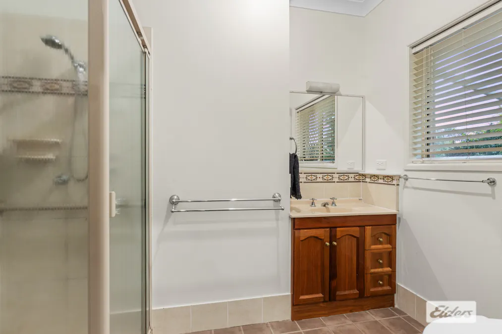 9 Curlew Place, Laidley Heights, QLD, 4341 - Image 13