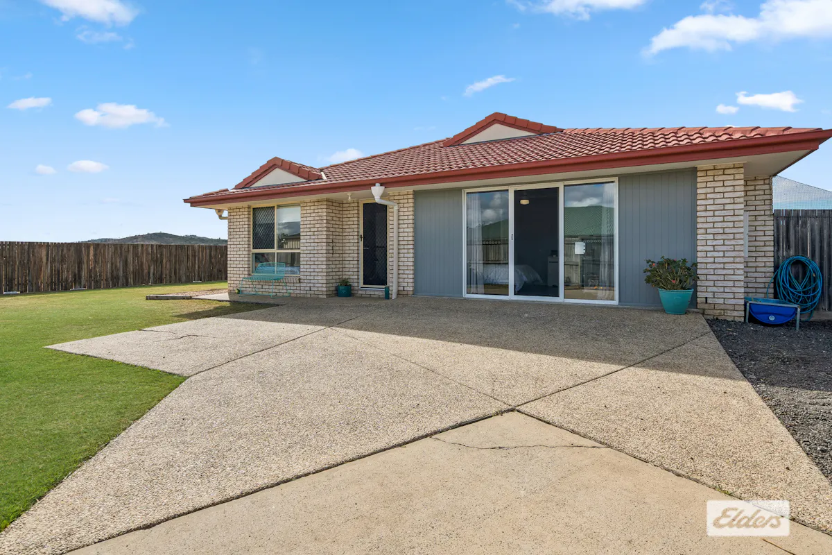 14 Wentworth Court — photo 2 of 19