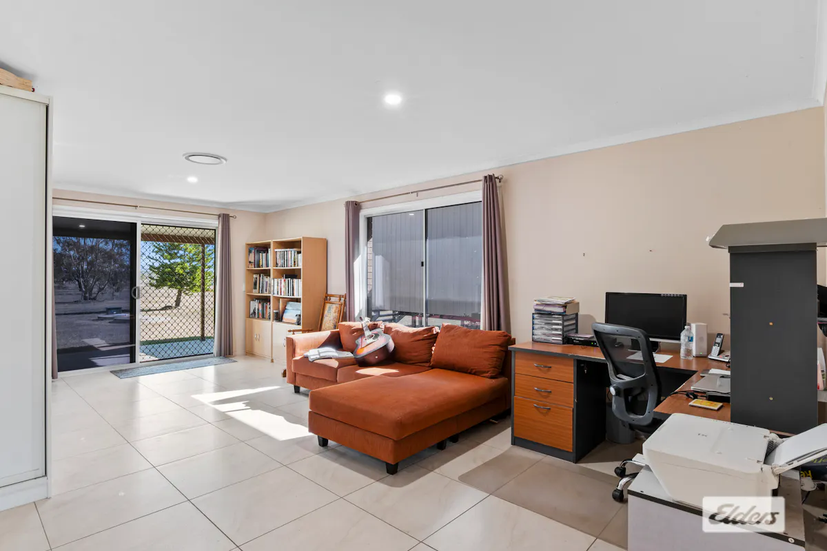 14 Beames Drive — photo 10 of 30
