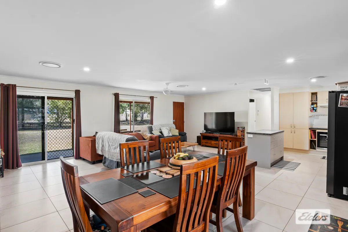 14 Beames Drive — photo 6 of 30