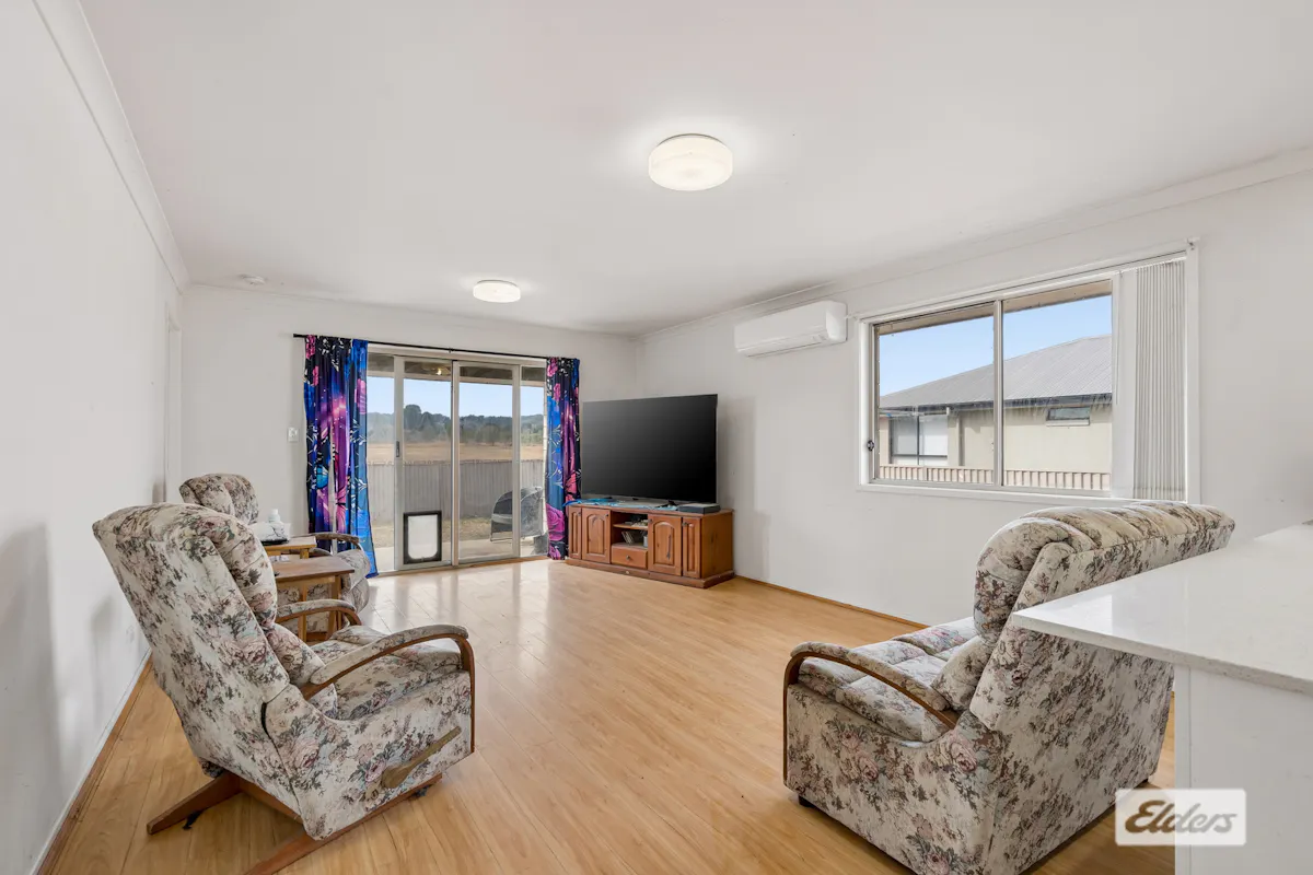 7 Rampton Street — photo 5 of 12