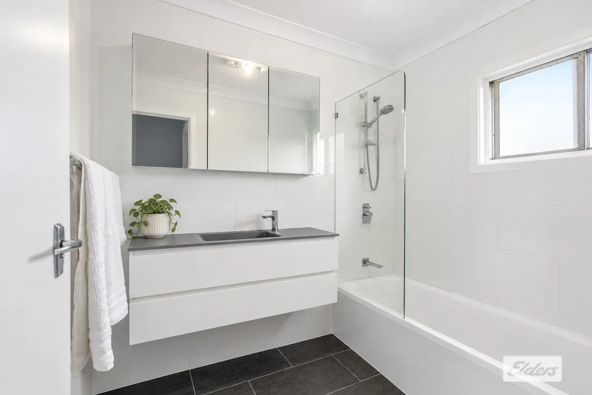 39a Hayes Street — photo 7 of 17