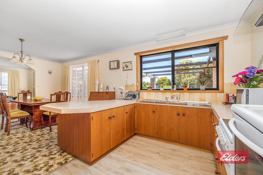 60 Lakin Street, West Ulverstone, TAS, 7315 - Image 6