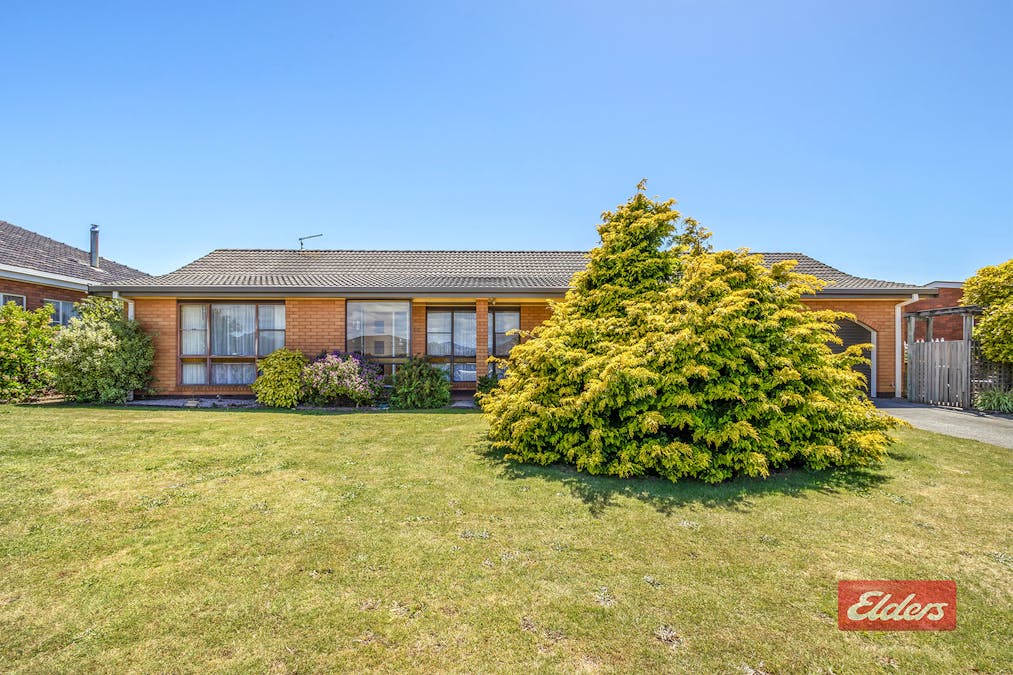 60 Lakin Street, West Ulverstone, TAS, 7315 - Image 1