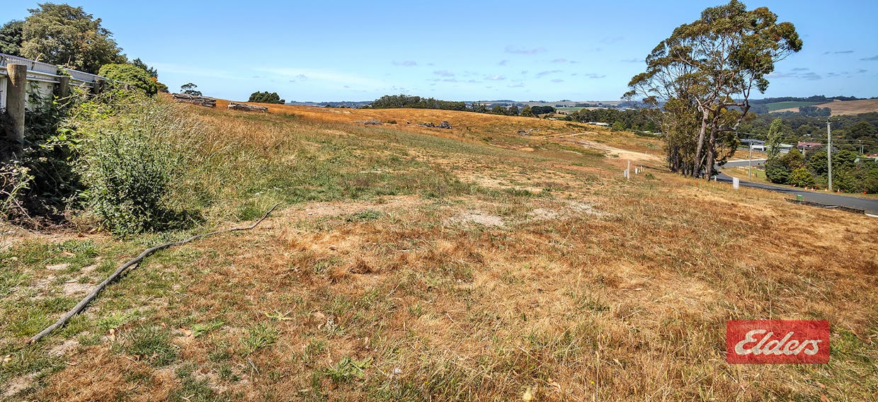 1/30 Hearps Road, West Ulverstone, TAS, 7315 - Image 2