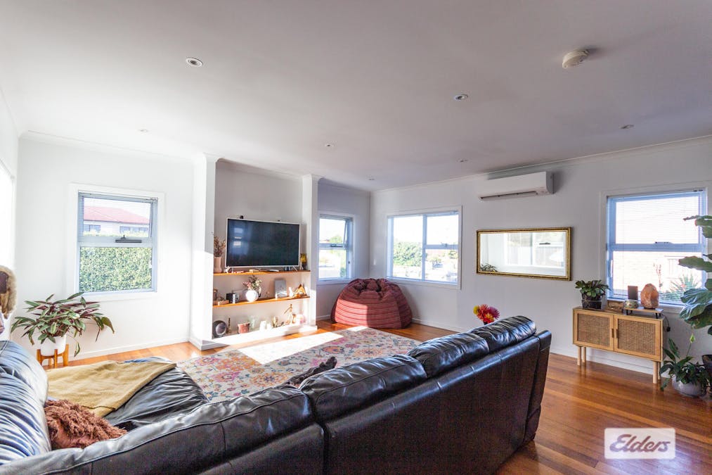 115 Nicholls Street, Devonport, TAS, 7310 - Image 2