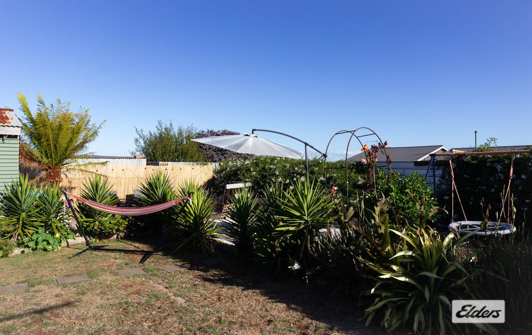 115 Nicholls Street, Devonport, TAS, 7310 - Image 11