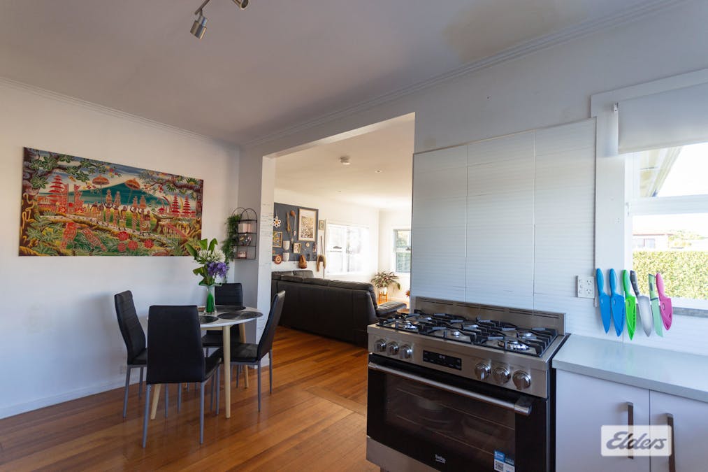 115 Nicholls Street, Devonport, TAS, 7310 - Image 3
