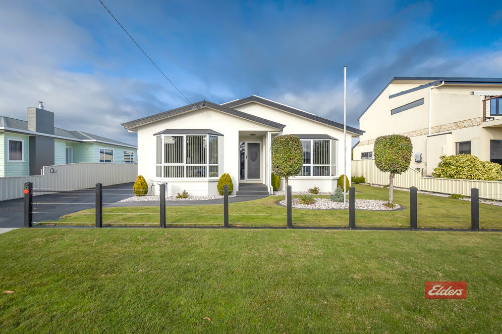 6 Water Street, Ulverstone, TAS, 7315 - Image 1