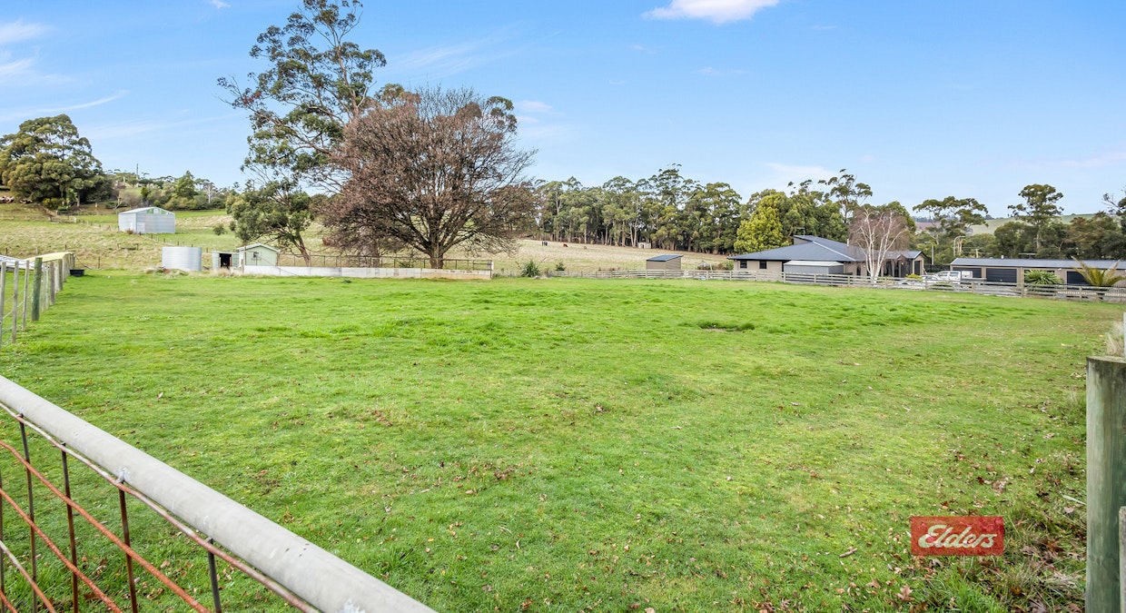 2/133A South Road, West Ulverstone, TAS, 7315 - Image 4