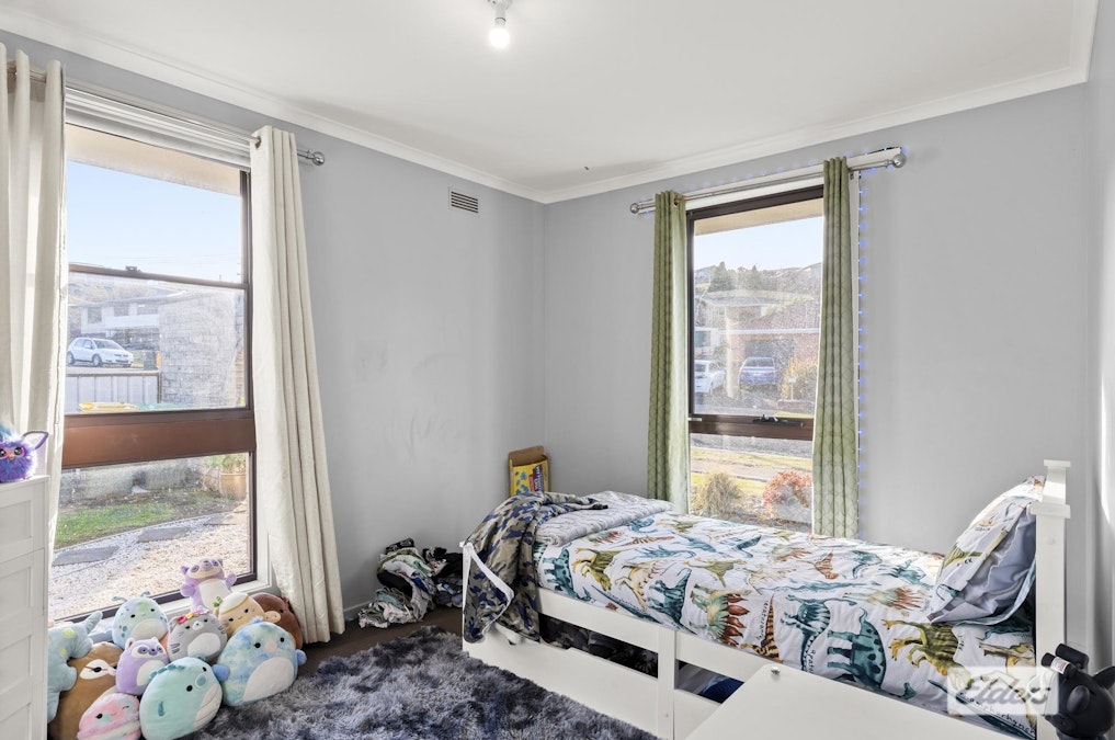 9 Richardson Street, West Ulverstone, TAS, 7315 - Image 9