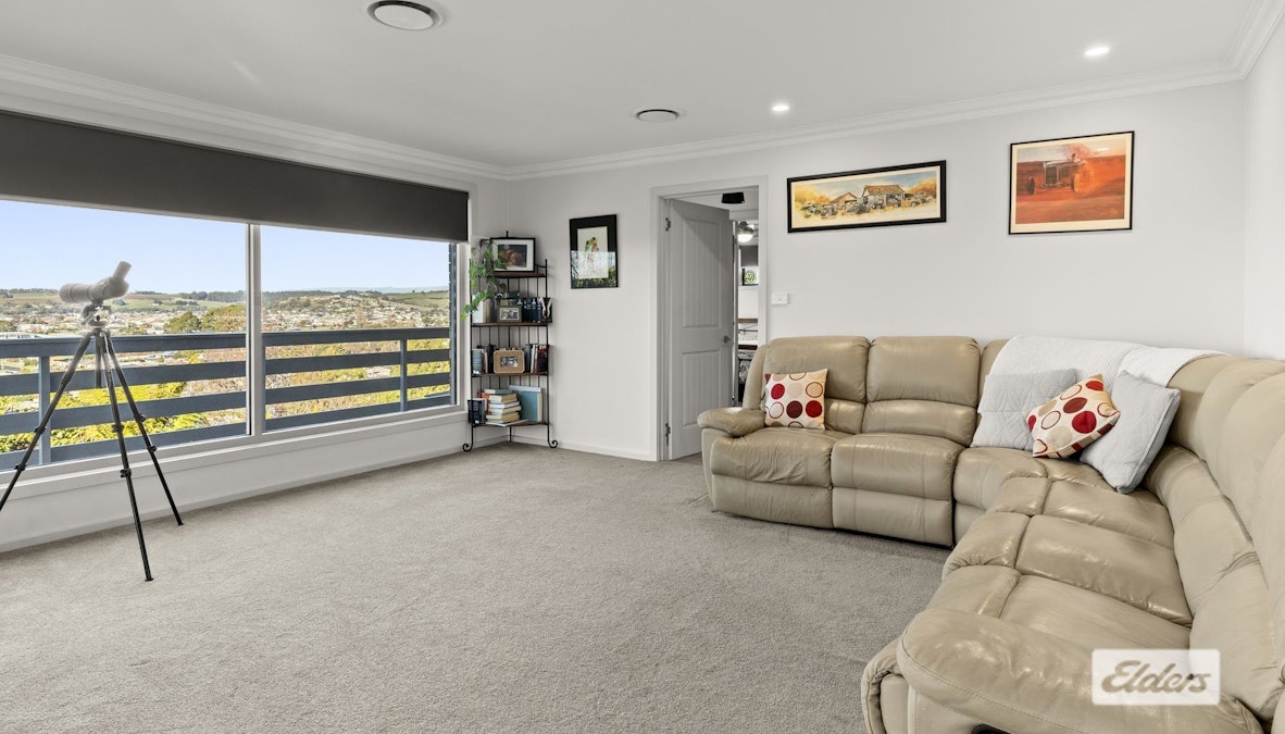 57 Upper Maud Street, West Ulverstone, TAS, 7315 - Image 5