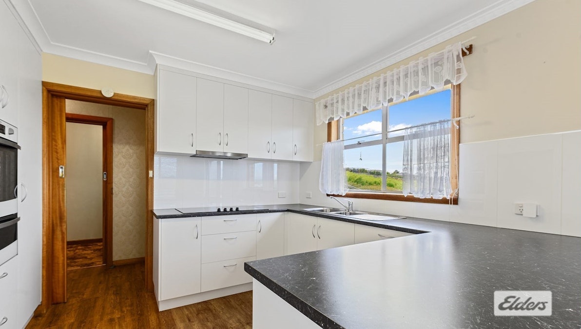 11 Amy Street, West Ulverstone, TAS, 7315 - Image 3