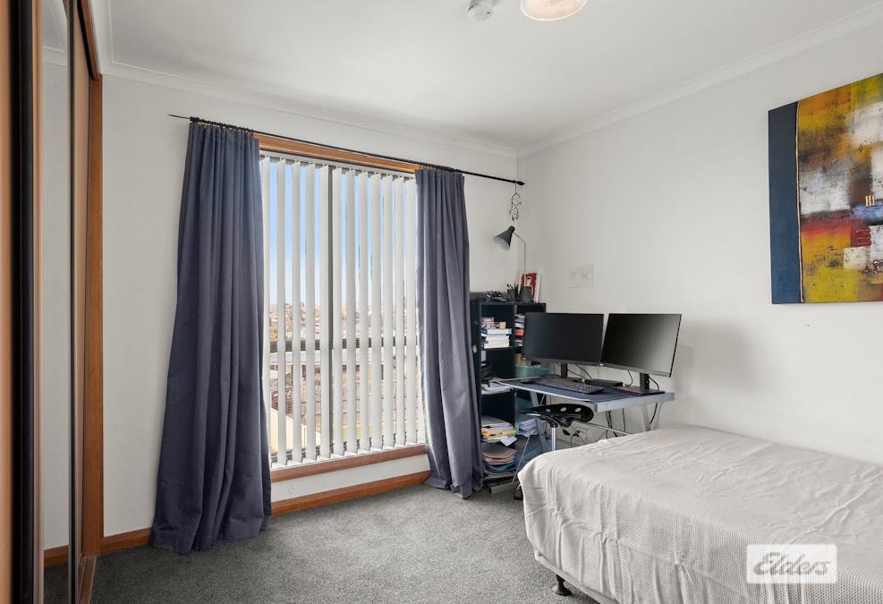 21 Lovett Street, Devonport, TAS, 7310 - Image 9