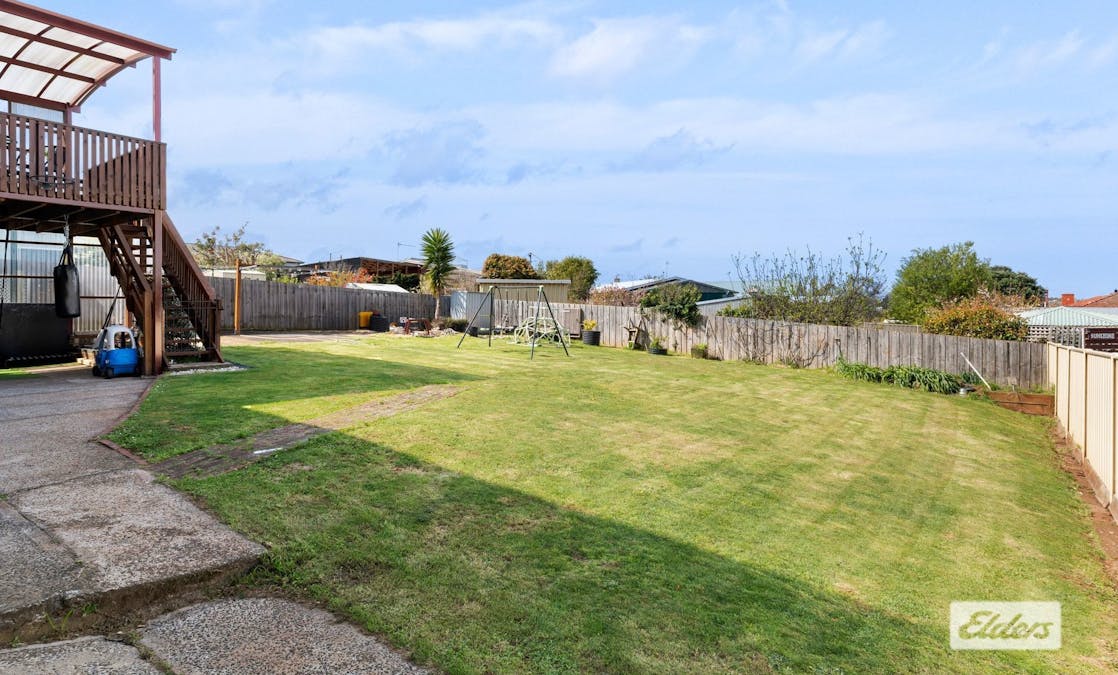 21 Lovett Street, Devonport, TAS, 7310 - Image 14