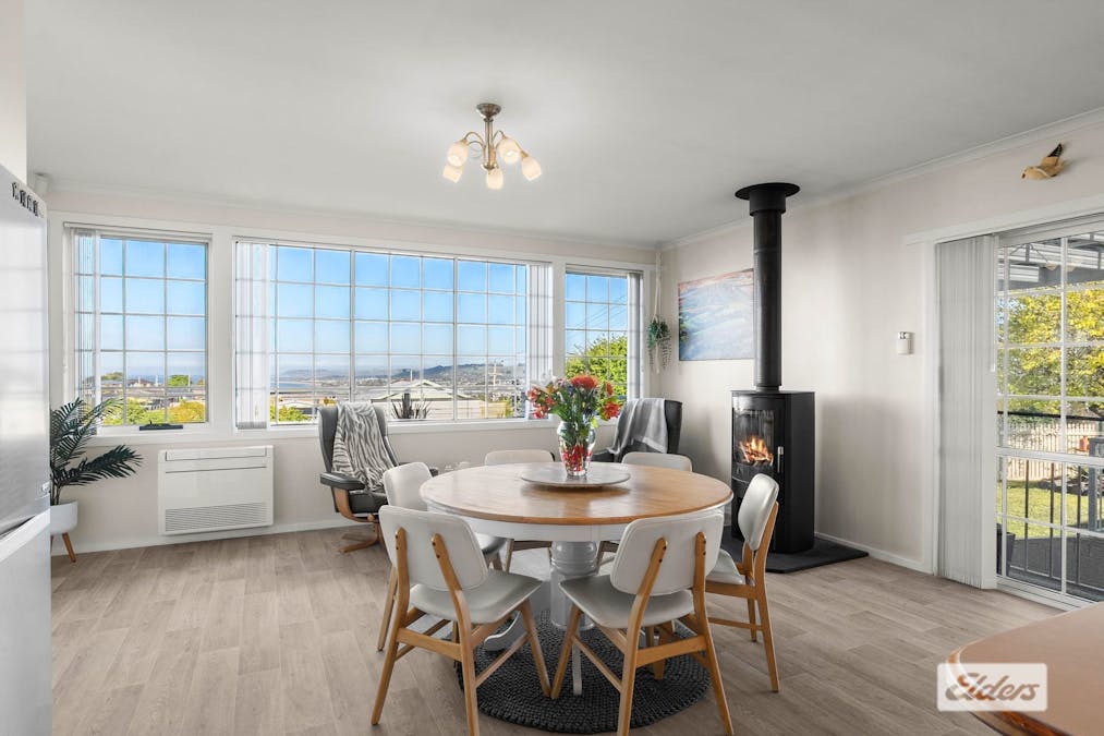 22 Elliott Street, West Ulverstone, TAS, 7315 - Image 9