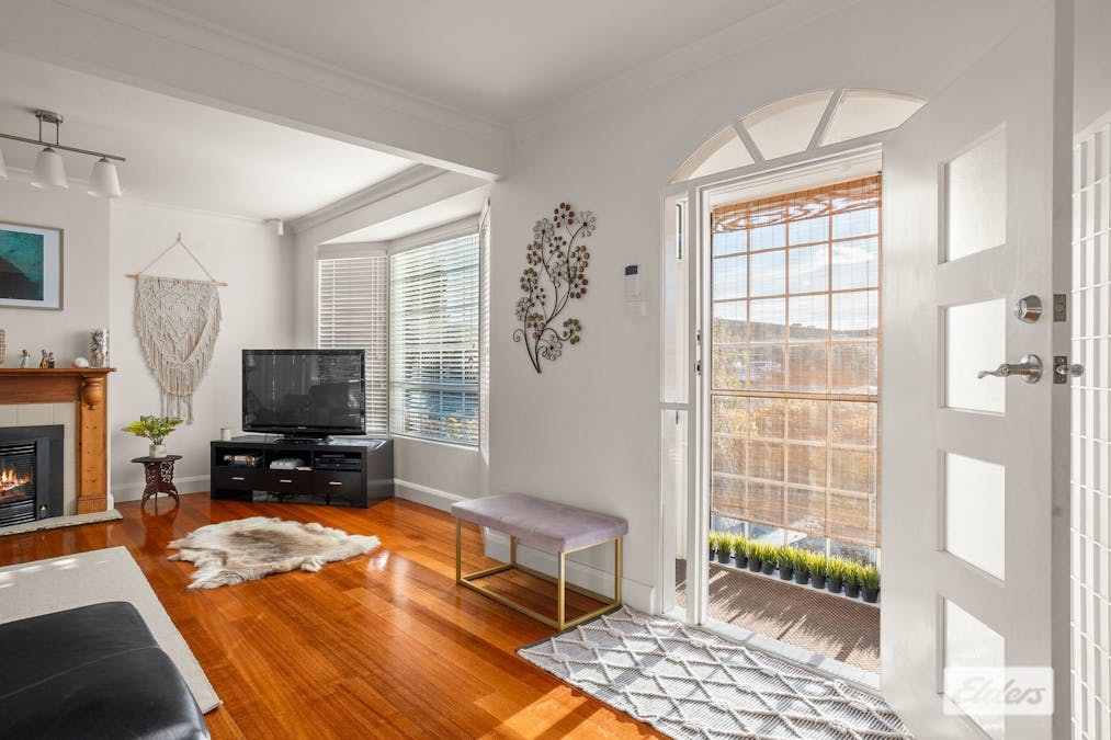 22 Elliott Street, West Ulverstone, TAS, 7315 - Image 3
