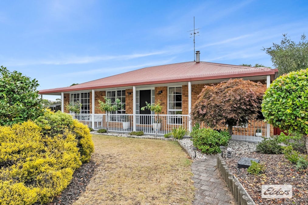 10 Lukin Street, Turners Beach, TAS, 7315 - Image 1