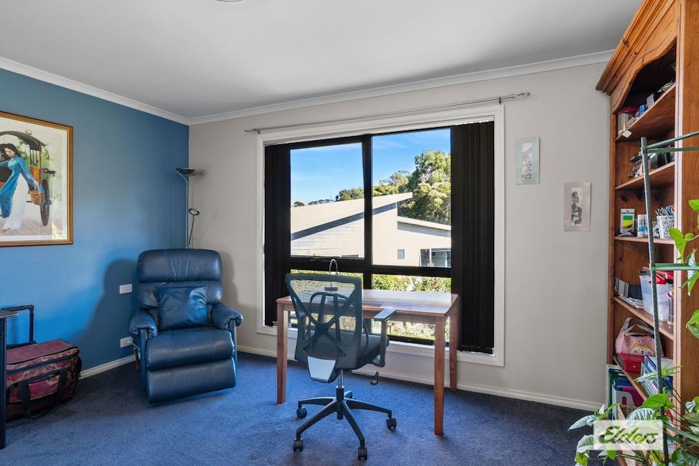11 Evelyn Street, Penguin, TAS, 7316 - Image 13